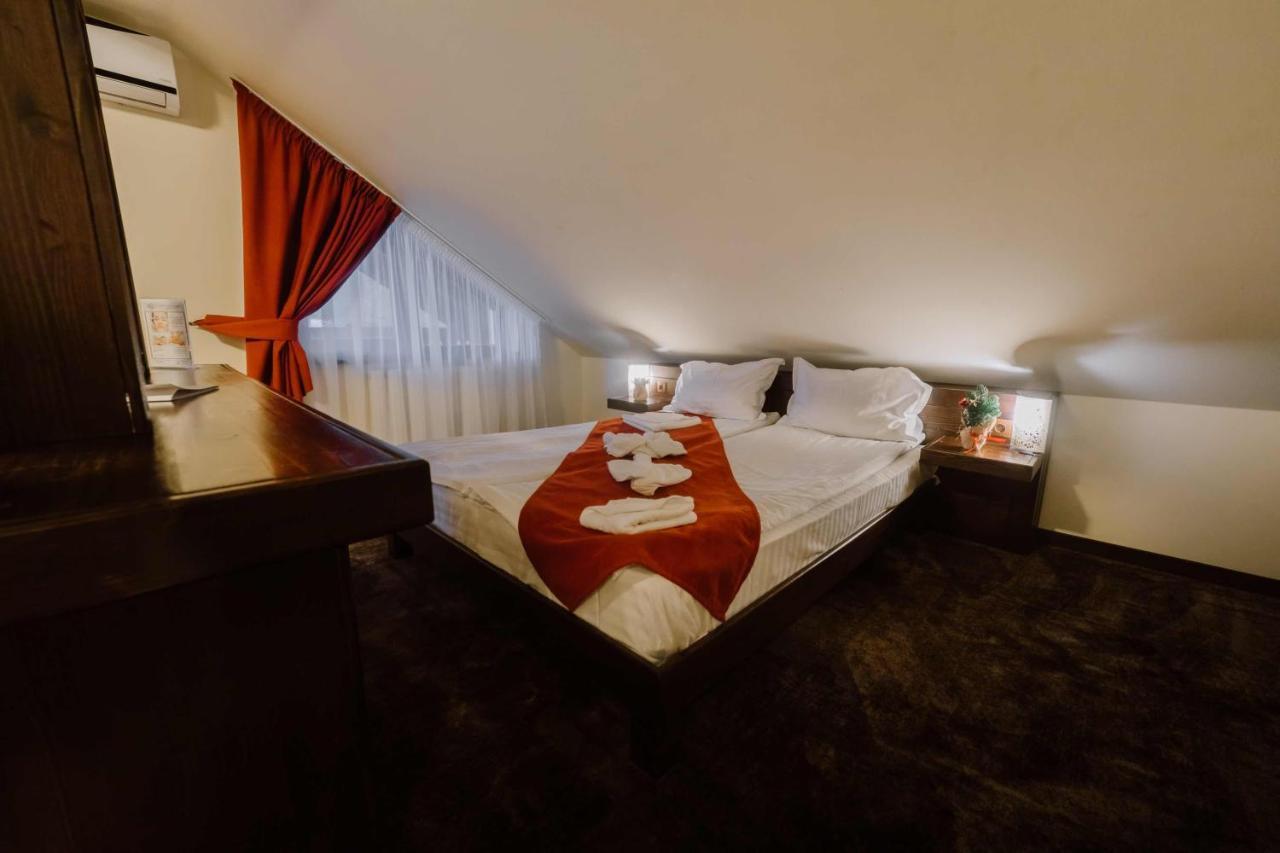Hotel Relax Sovata Buitenkant foto
