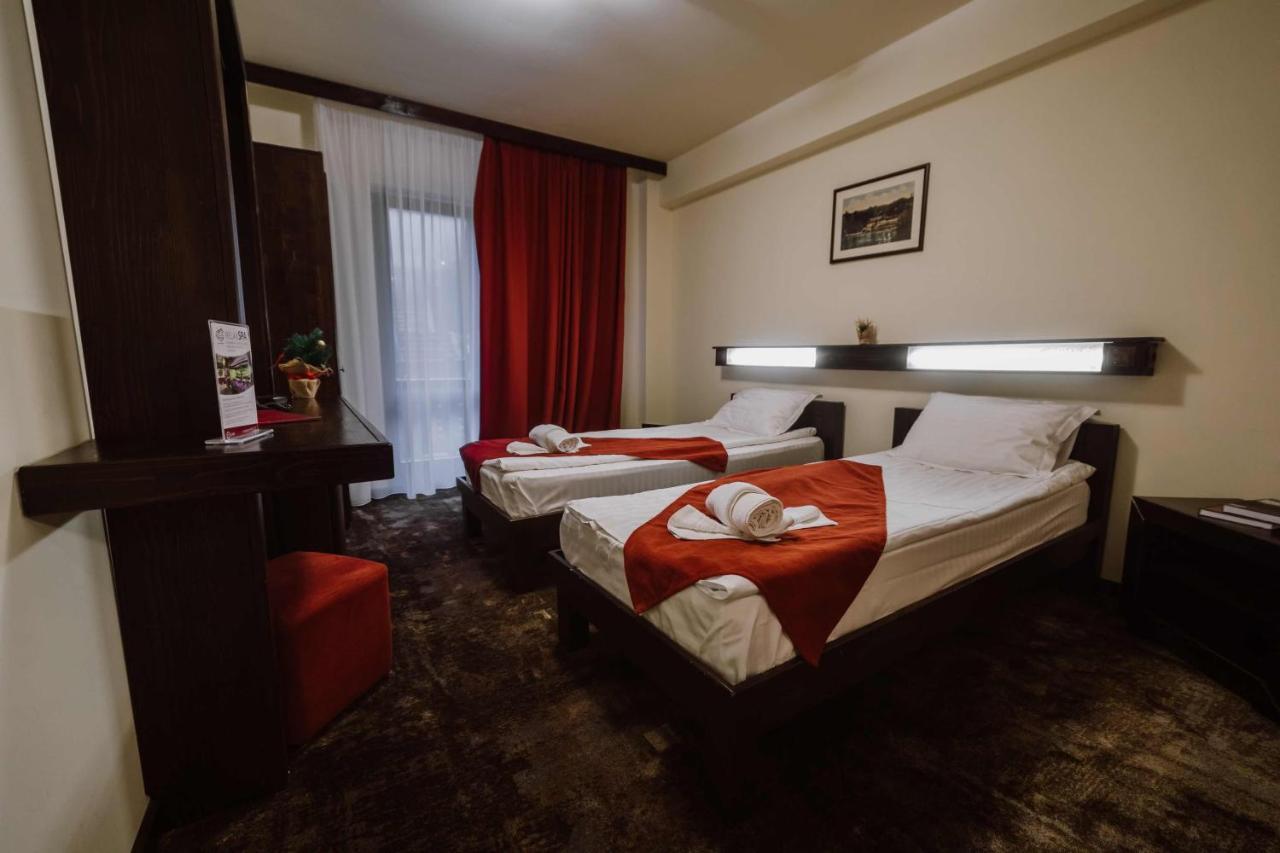Hotel Relax Sovata Buitenkant foto
