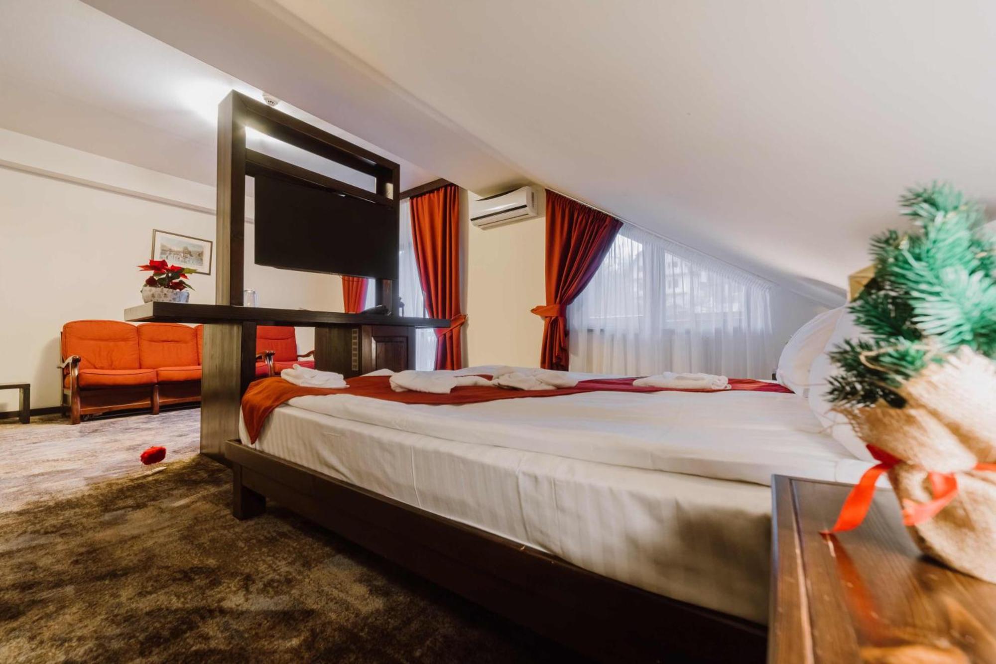 Hotel Relax Sovata Buitenkant foto