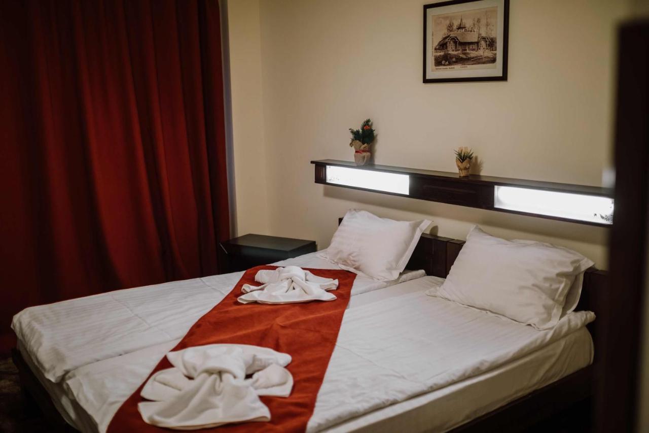 Hotel Relax Sovata Buitenkant foto