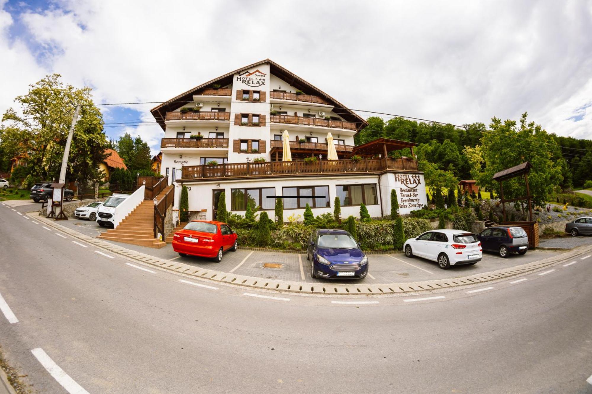 Hotel Relax Sovata Buitenkant foto