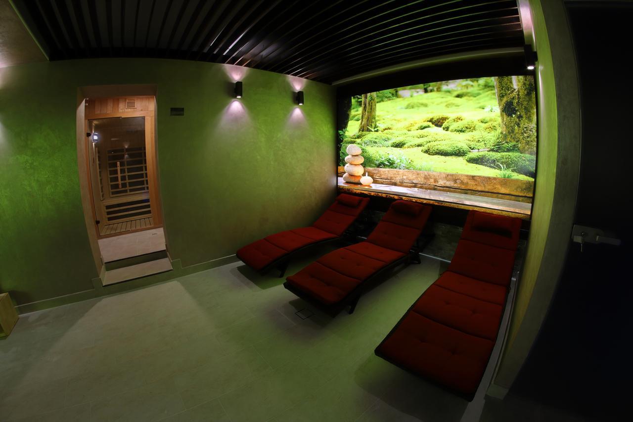 Hotel Relax Sovata Buitenkant foto